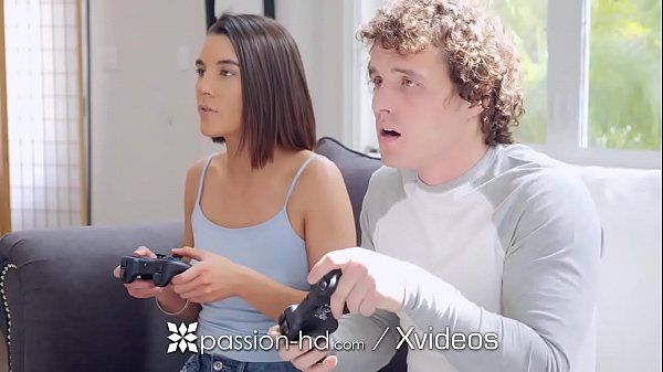 Porno vivi fernandes transando loucamente com anal gostoso e gozada no final