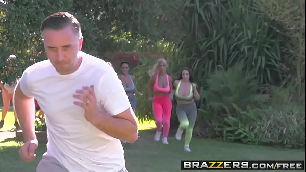 Sexo forte – grupo de vadias libidinosas se excitando sem limite